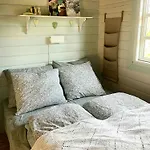 Tatil Evi Log With Sea View At Bro *