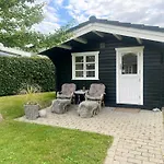 Tatil Evi Log With Sea View At Bro