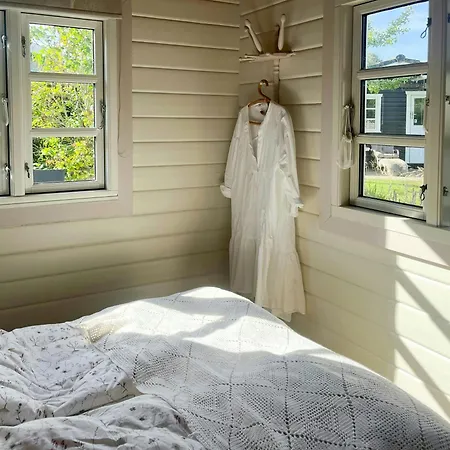Log Cabin With Sea View At Bro Beach
