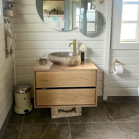 Charmerende Ved Bro * Brenderup