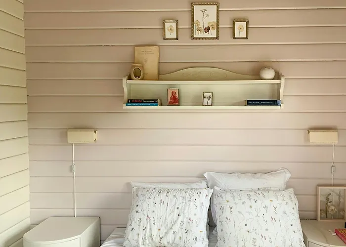 Log With Sea View At Bro Сasa de vacaciones